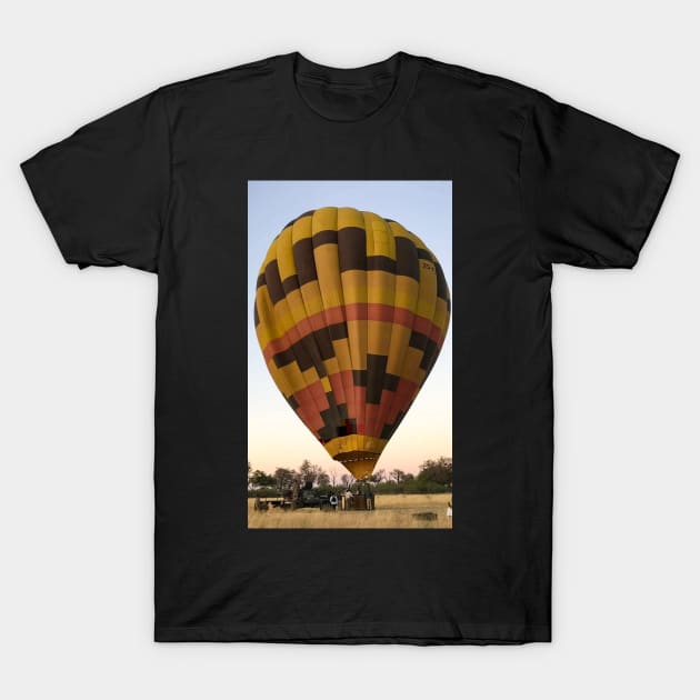 Early morning hot air balloon safari T-Shirt by Steves-Pics